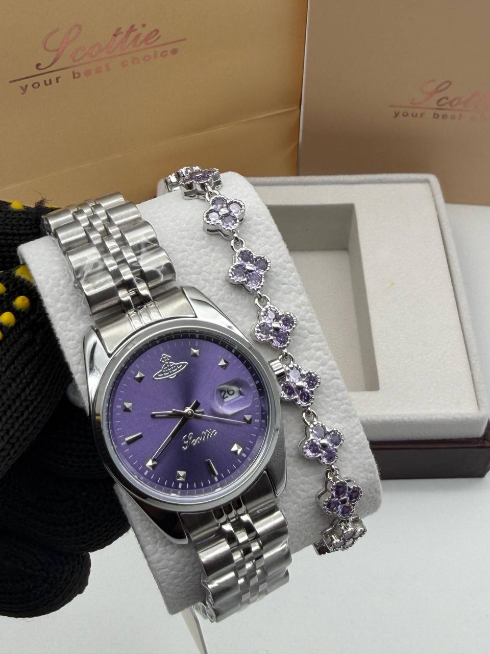 SCOTTIE LADIES CHAIN WATCH & BRACELET