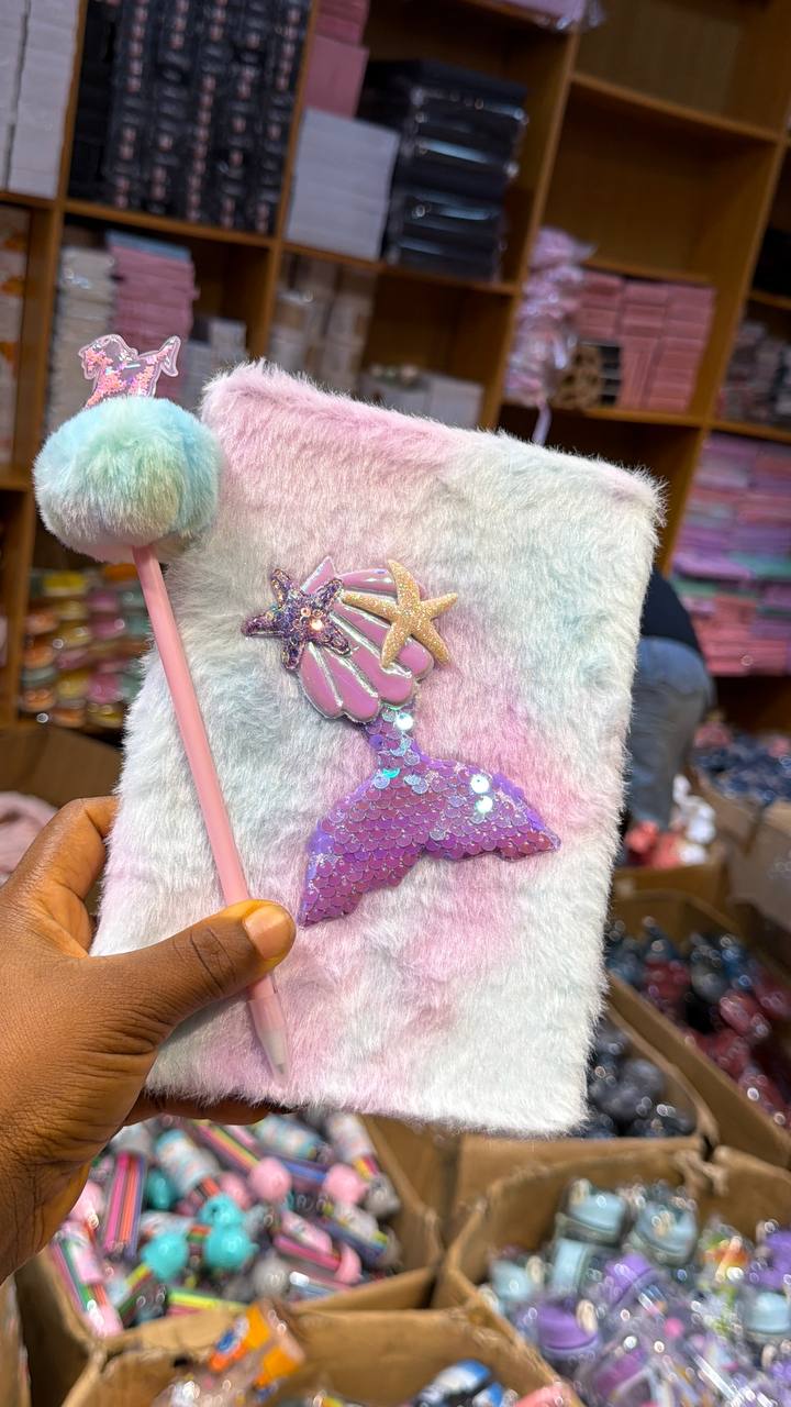 Girlie Diary & Pen