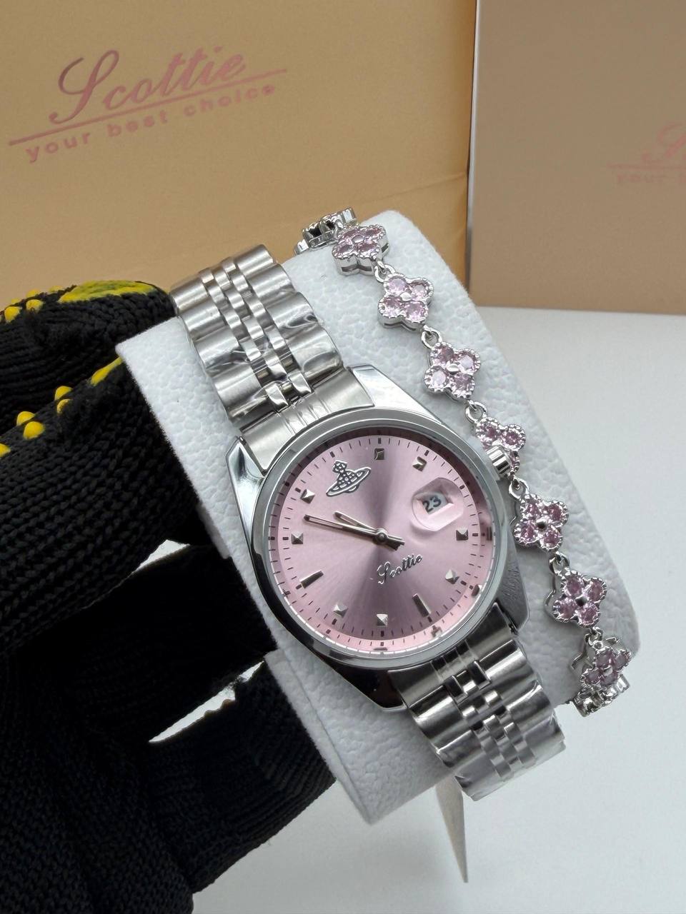 SCOTTIE LADIES CHAIN WATCH & BRACELET