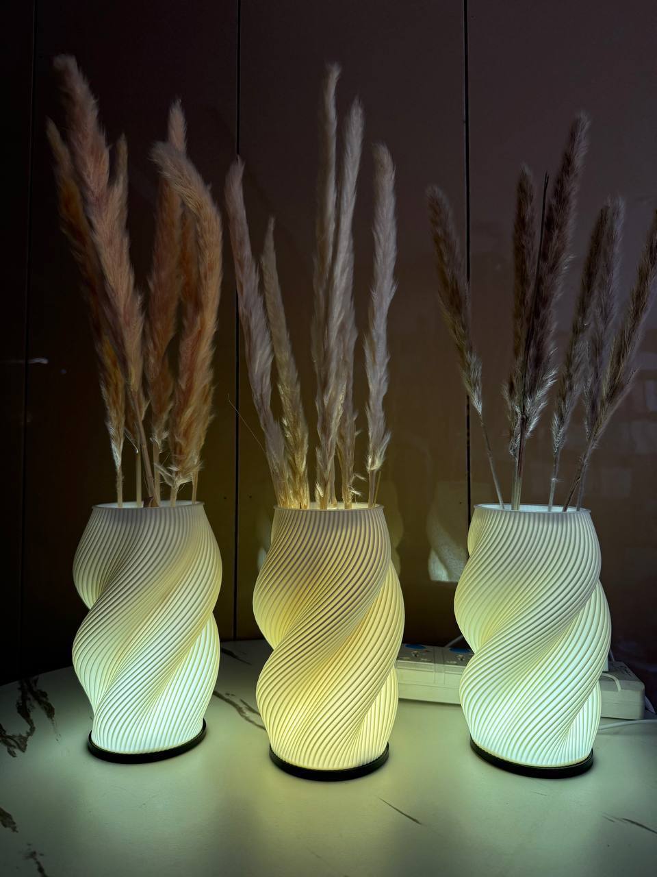 Floral Twist Vase & Flower