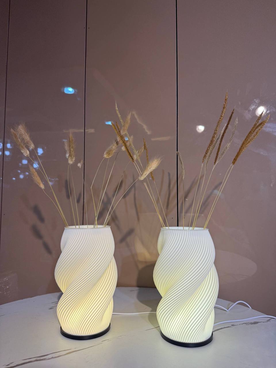 Floral Twist Vase & Flower