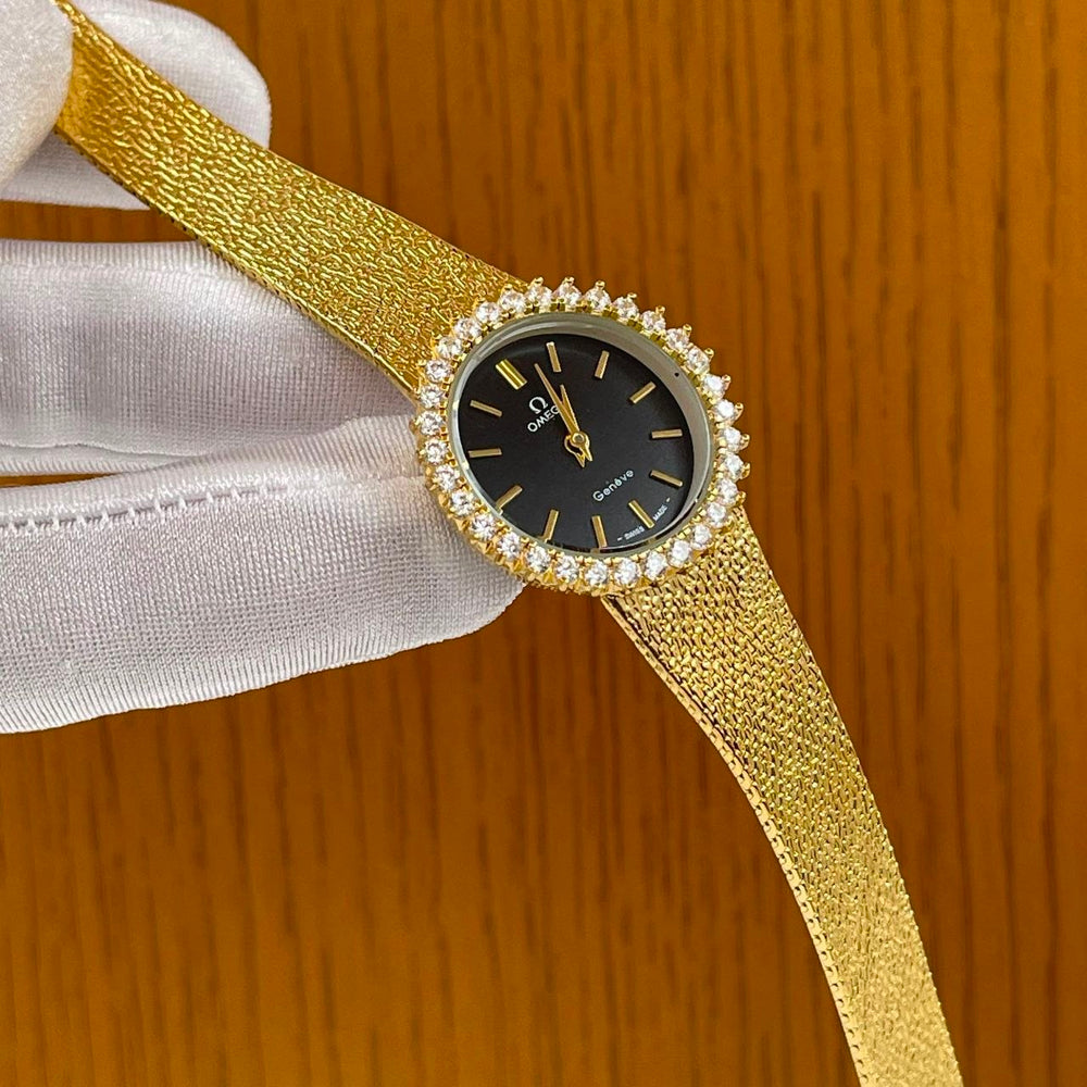 Omega Chain Ladies Watch⌚