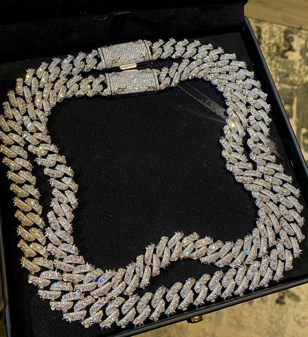 Knife-Edge Cuban Link Chain (CZ)