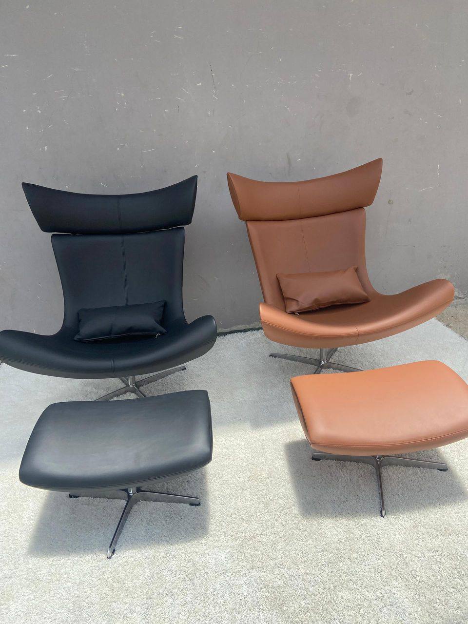 Relaxing chair & Ottoman